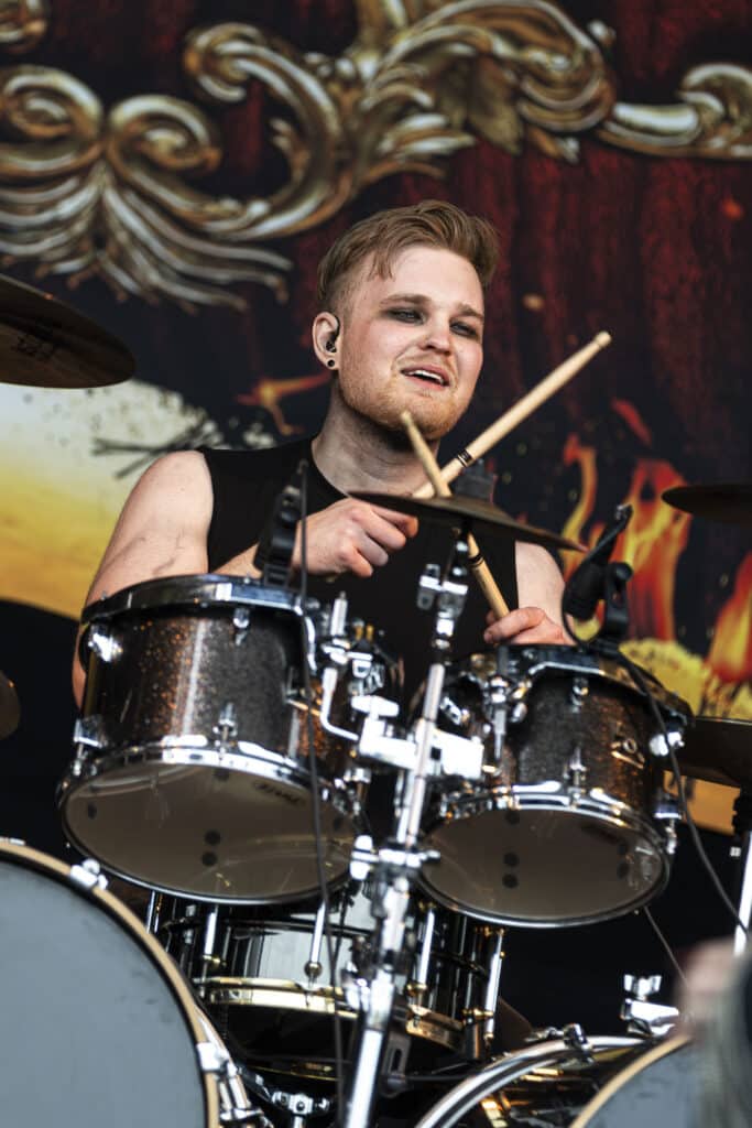 Eleine - Crédit photos : Marine Fougeray alias mlleflamantrose – Power Metal France