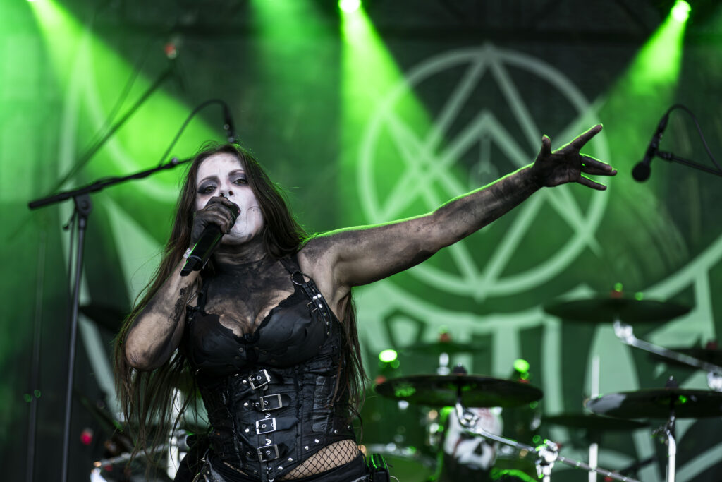 DEATHLESS LEGACY - CORN'ROCK FESTIVAL - CREDIT PHOTO MARINE FOUGERAY